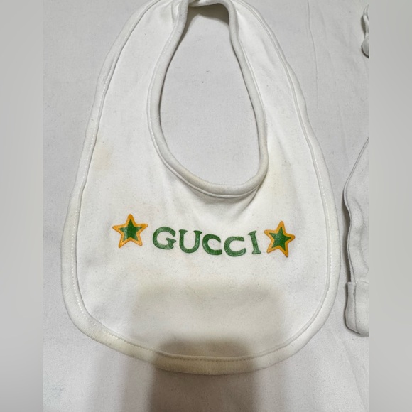 Gucci vintage baby cotton two-piece hat & bib with Gucci logo - Picture 4 of 11